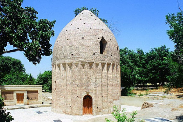 بناهای تاریخی و مذهبی کردان