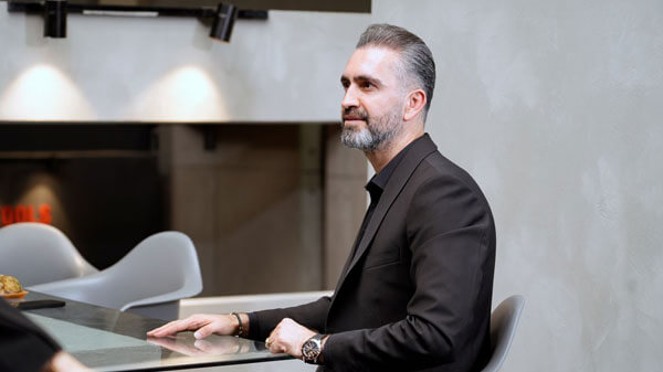 مصاحبه با محمدرضا رامخو بنیان‌گذار برند رونیکس