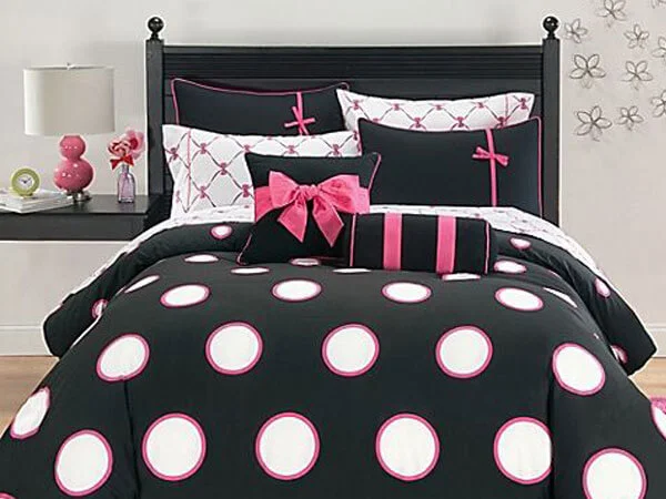 ترکیب صورتی و مشکی سیاه و قرمز ترکیب رنگ اتاق خواب دختر جوان