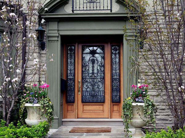 در ورودی ساختمان مزایای در و پنجره دوجداره upvc