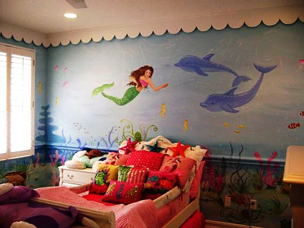 استفاده از نقاشی برای تزیین تزئین دیواردکور اتاق نوزاد