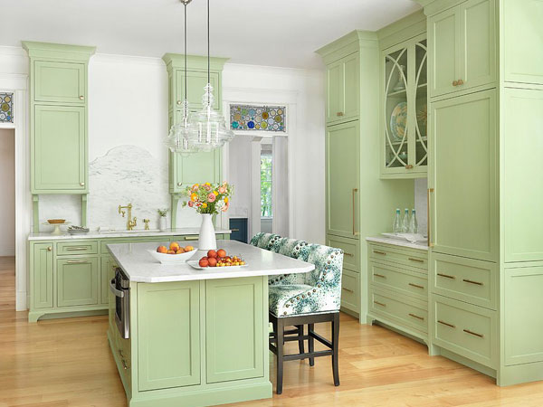 آشپزخانه با کابینت سبز پسته ایی