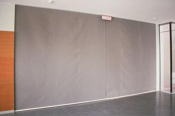 پرده ضد حریق چه انواعی دارد و کاربردهای این آیتم ضد حریق چیست؟ 4 انواع پرده ضد حریق