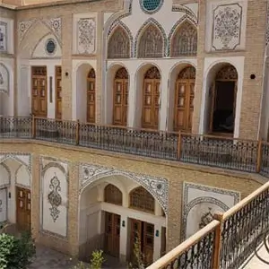 کمبود استادکاران متخصص، بزرگترین چالش مرمت میراث معماری ایران 1 نمونه کار استادمطیفی فرد